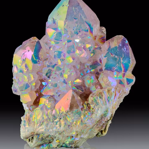 opalescent quartz