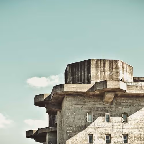 Statutes Brussels Atmosphere